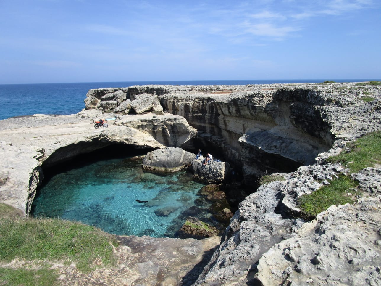 Grotta Della Poesia - Roca